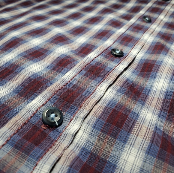American Rag button-up - Picture 2 of 4
